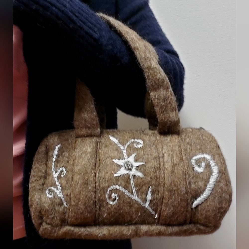 Felted Wool Embroidered Purse *Host Pick!*